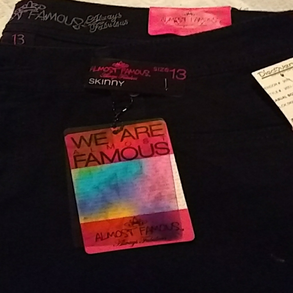 Skinny jeans size 13 color black